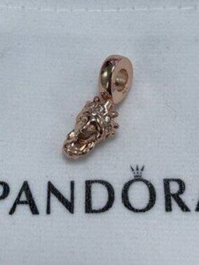 Pandora New York Statue of Liberty Dangle Charm Rose Gold-Plated
